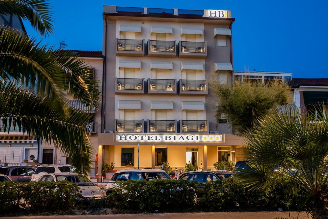 Hotel Biagi & Residence Lido di Camaiore Zewnętrze zdjęcie